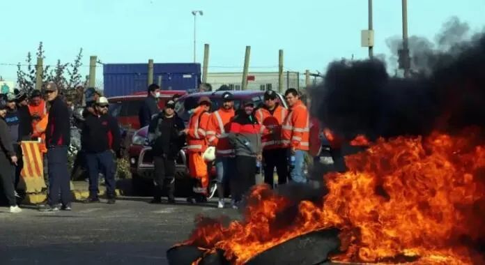 外媒、央视财经、维运网等